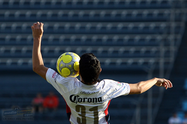 Gran control de Daniel Arreola.