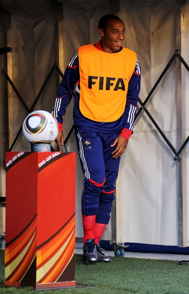 Henry de nuevo no salió de titualr