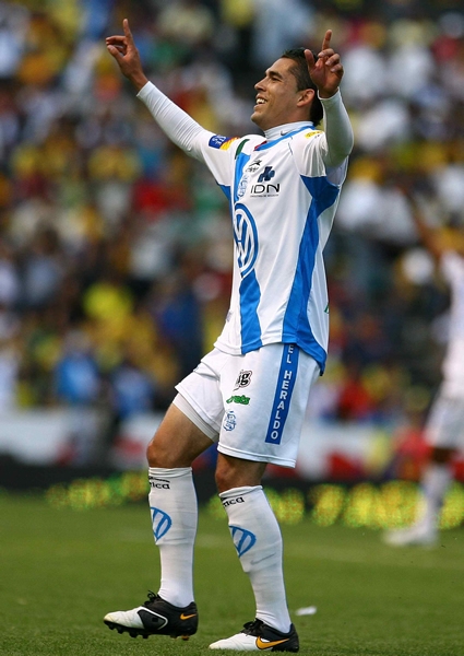Hérculez marcó el segundo e hizo explotar el estadio.