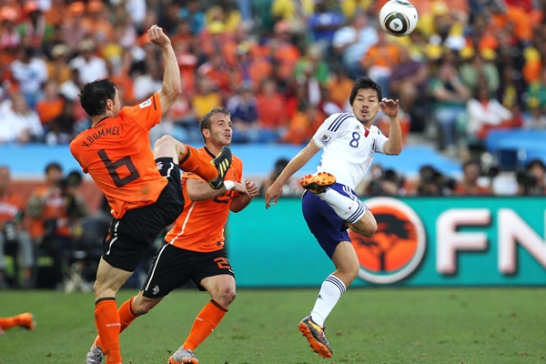 Holanda sufrió con la velocidad nipona