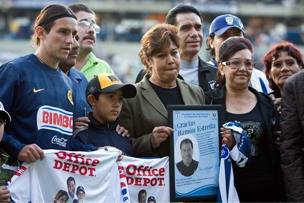 Homenaje a Ramón Estrella