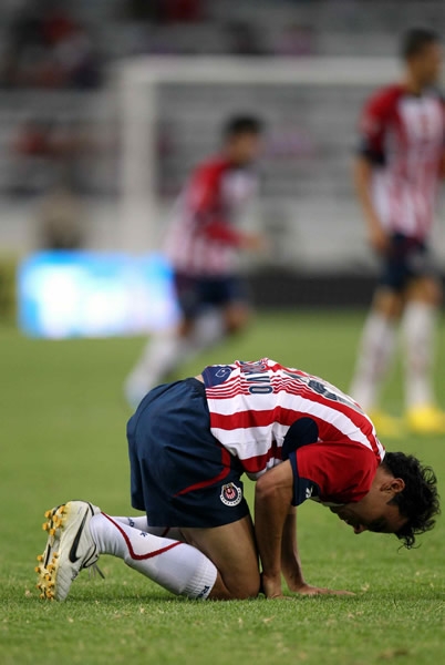 Hubo duras entradas en el cotejo