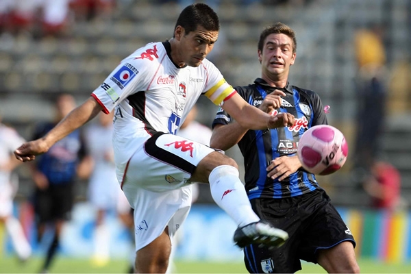 Indios luchó, pero no pudo con los Gallos