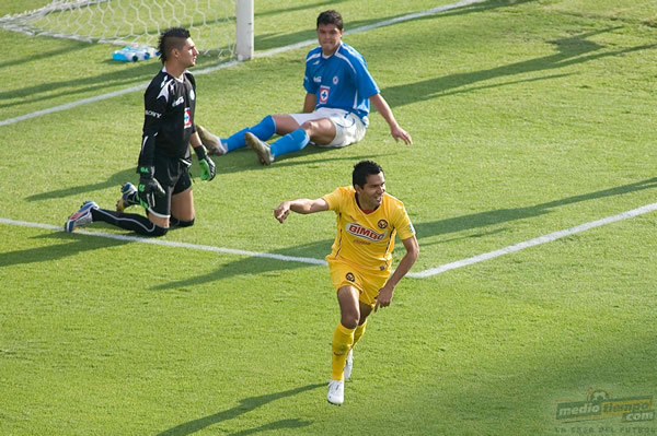 Ismael Rodríguez anotó su sexto gol con la elástica azulcrema.
