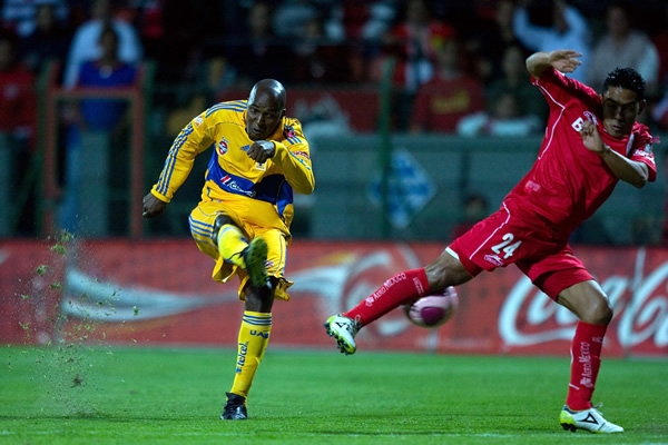 Itamar lo intentó pero no pudo darle la victoria a Tigres