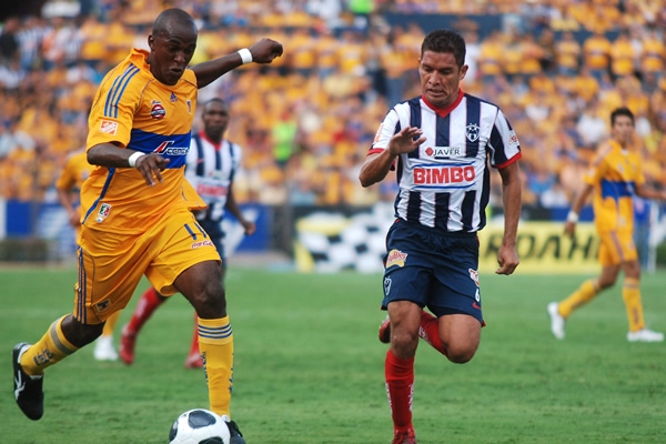 Itamar no pudo anotar en este partido