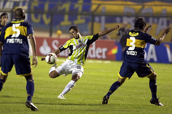 J. Hernández 1