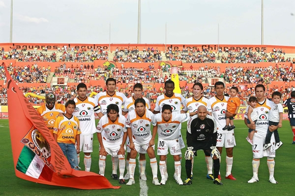 Jaguares es retratado antes del inicio del partido