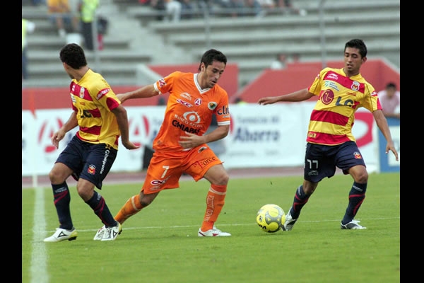 Jaguares no bajó los brazos y logro el empate