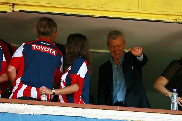 Javier Aguirre presente en el Chivas-América