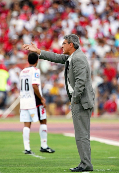 Jesús Ramírez, D.T. del América