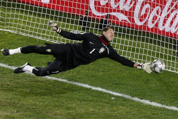 Julio César en una gran desviada.