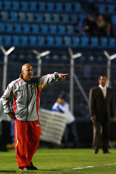 Kenneth Paniagua entrenador del Herediano