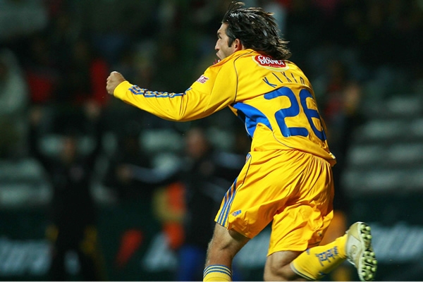 Kikín marcó de cabeza el empate