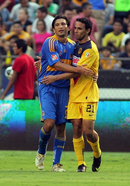 Kikín y Esqueda , dos jugadores mexicanos