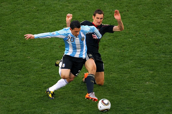 Klose marca a Maxi