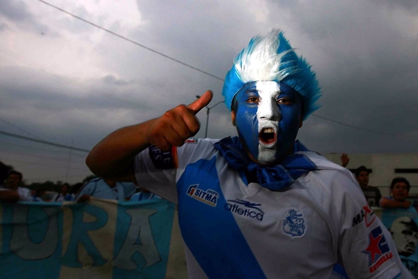 La afición poblana apoya a su equipo en los Cuartos de Final.
