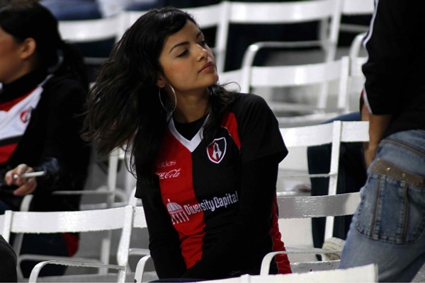 La afición rojinegra degustó un gran espectáculo.