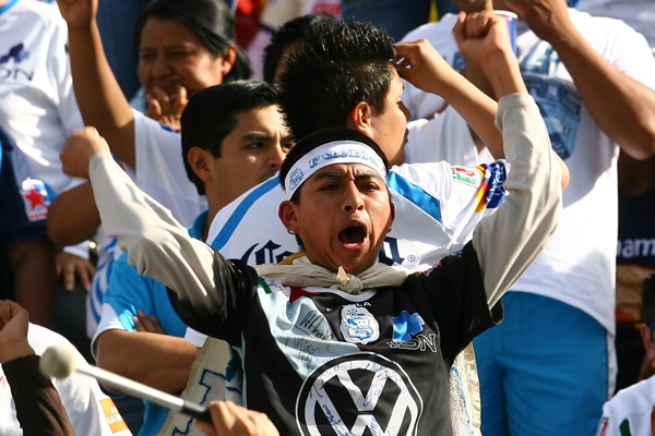 La afición también desea que el Chelís se quede más tiempo.