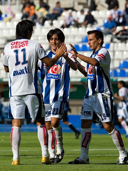 La celebración del conjunto tuzo