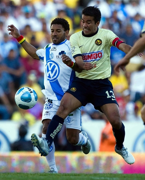 La fuerza de los poblanos se nota ante el rival.