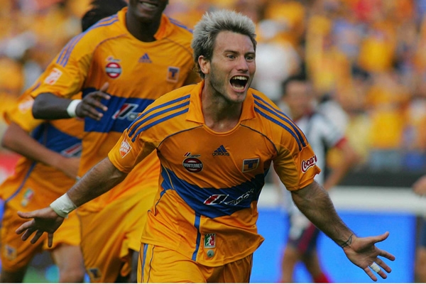 La Gata abrió el marcador