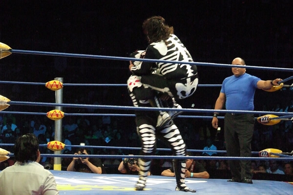La Parka tuvo destellos