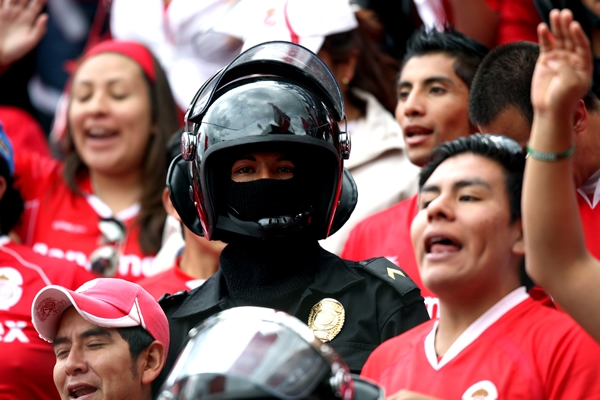 La seguridad es una prioridad en los estadios.