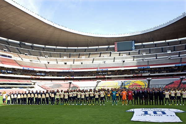 Las Águilas posaron para las cámaras