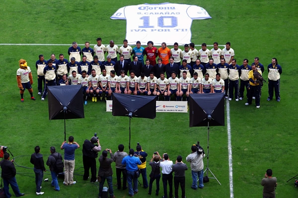 Las Águilas posaron para las cámaras