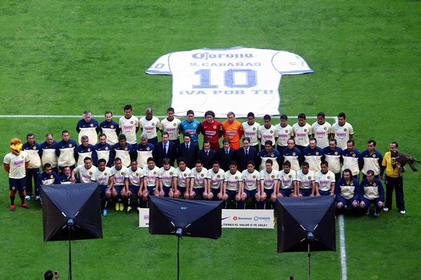 Las Águilas posaron para las cámaras