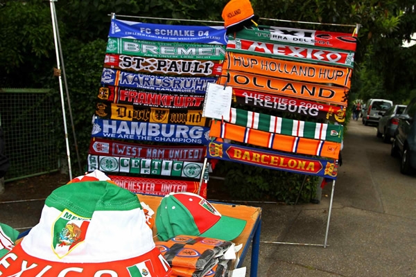 Las bufandas de México se mezclan con las holandesas y alemanas