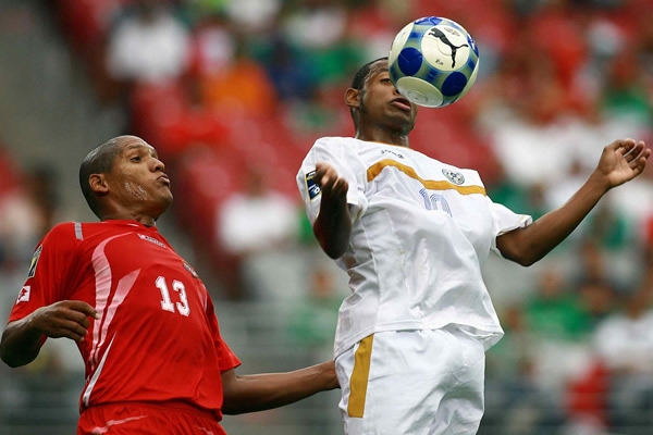 Las dos oncenas dieron todo en la cancha.