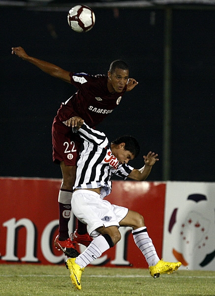 Libertad 1-1 Universitario2