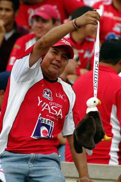 Los aficionados de Indios esperaban comer pollo esta tarde