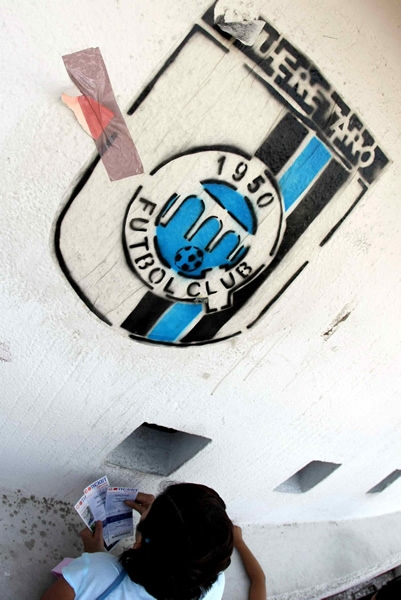 Los aficionados de Querétaro, apoyando a su equipo