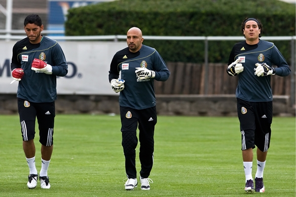 Los arqueros que buscan defender la portería del Tri