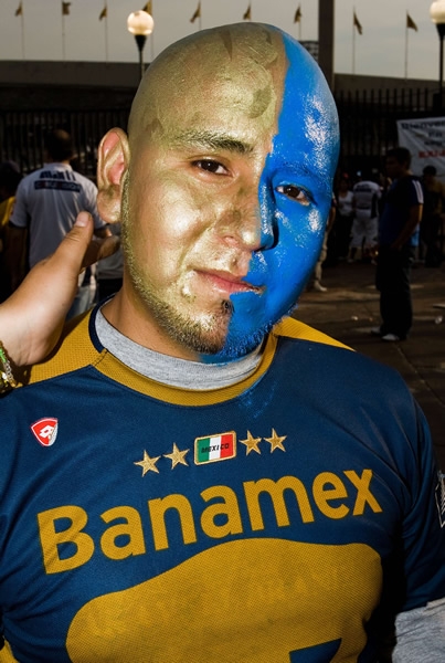 Los colores se llevan en la piel y en la cabeza.