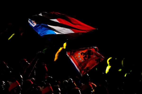 Los holandeses no dejaron de apoyar.