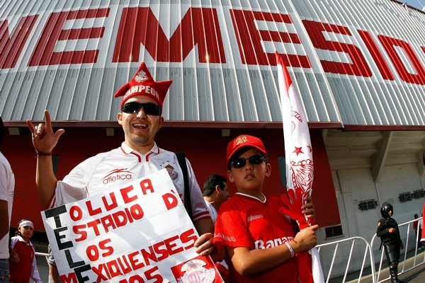 Los locales ya ven a su equipo como Campeón.