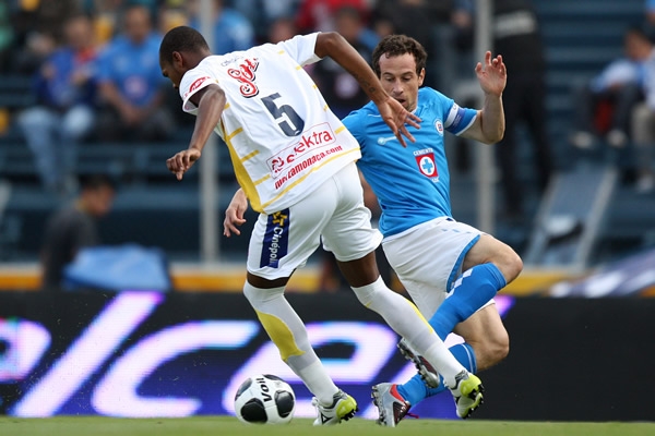 Los Monarcas llegaron obligados a ganar