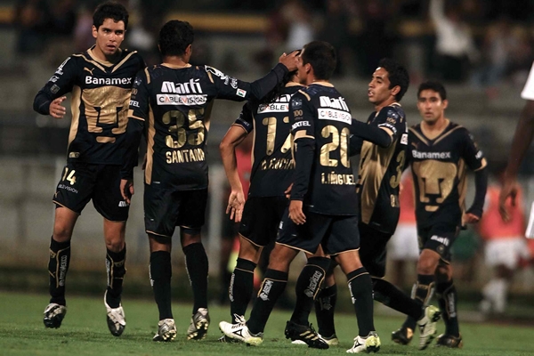 Los Pumitas con algunos titulares le dieron la vuelta al juego.