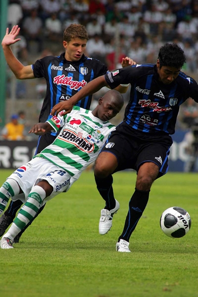 Los queretanos llegaron urgidos del triunfo
