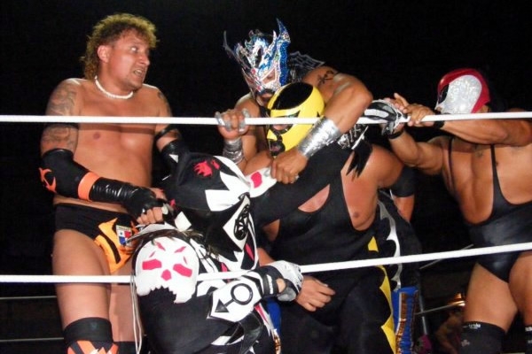 Los rudos dominaron la contienda