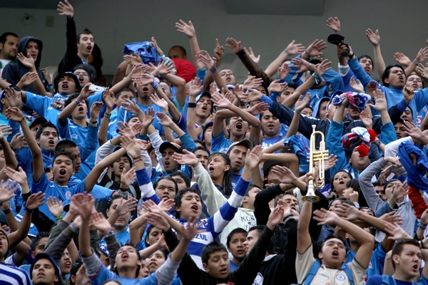 Los seguidores azules volvieron a ver caer a su equipo