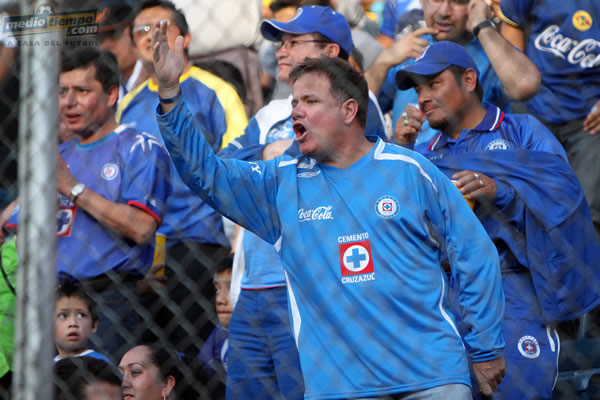 Los seguidores celestes reclaman a su equipo.