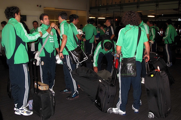 Los seleccionados regresaron con el segundo lugar de la Eliminatoria