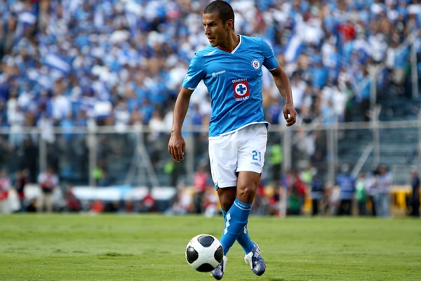 Lozano, jugador de Cruz Azul