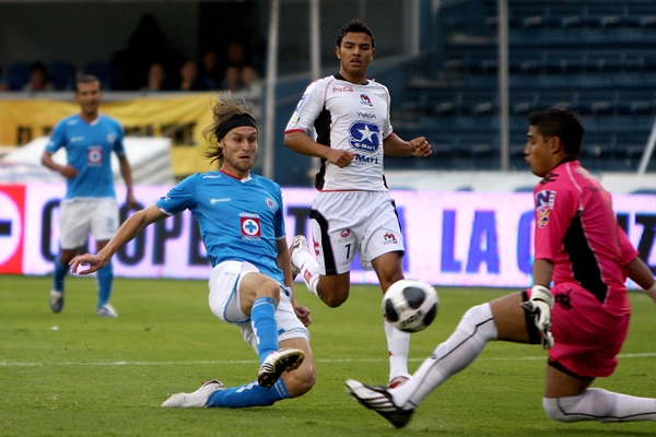 Lugo ingresó en la segunda mitad