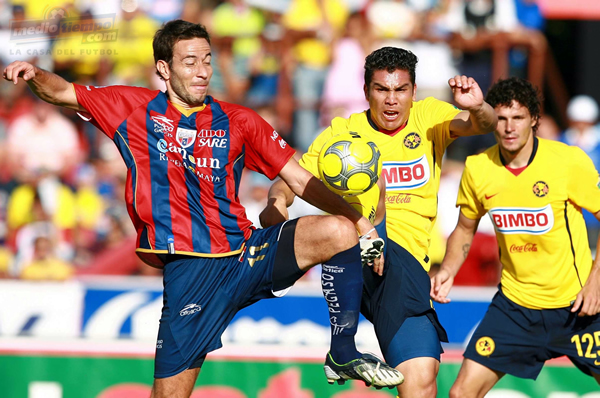 Luis Gabriel Rey anotó el primer gol de los Potros.